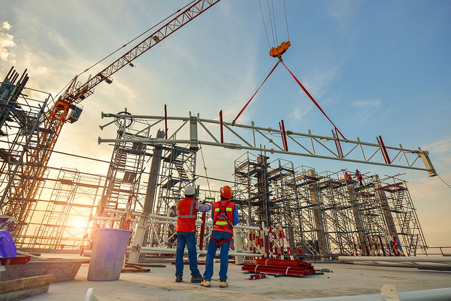 How much does it cost to build a house in 2022? 1 build: construction workiers