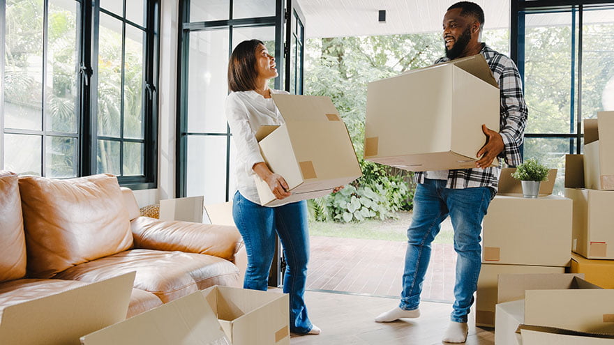 How to move in Together ( while keeping your relationship intact! ) in 2022 3 move in together