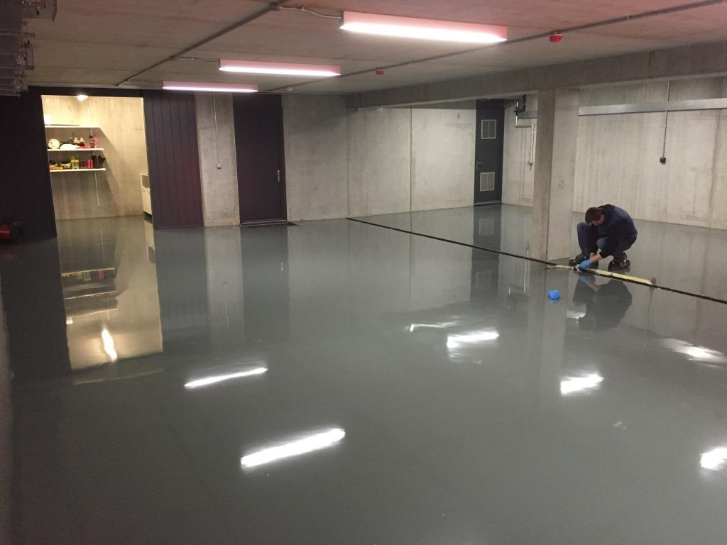 Epoxy Self-Levellers - Epoxy flooring